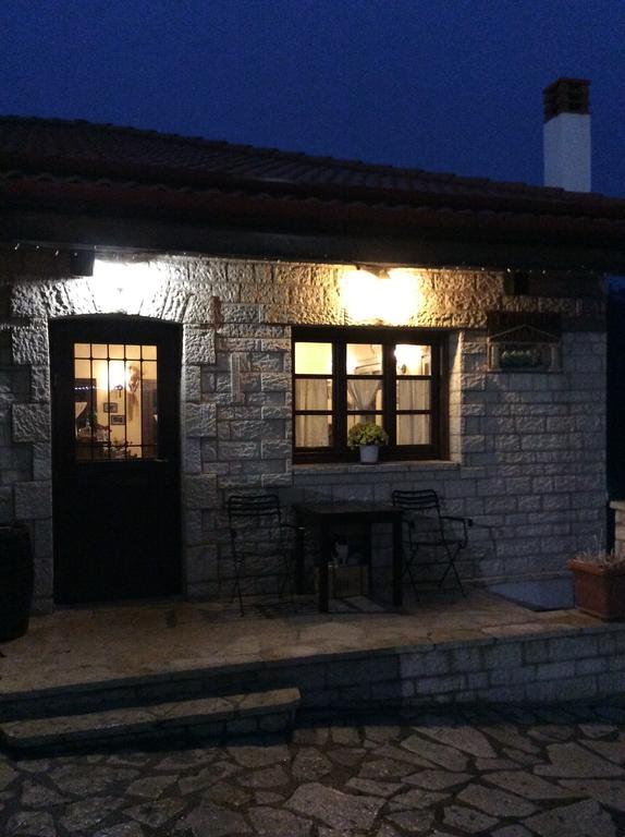 Oihalia Guesthouse Fidhákia 외부 사진