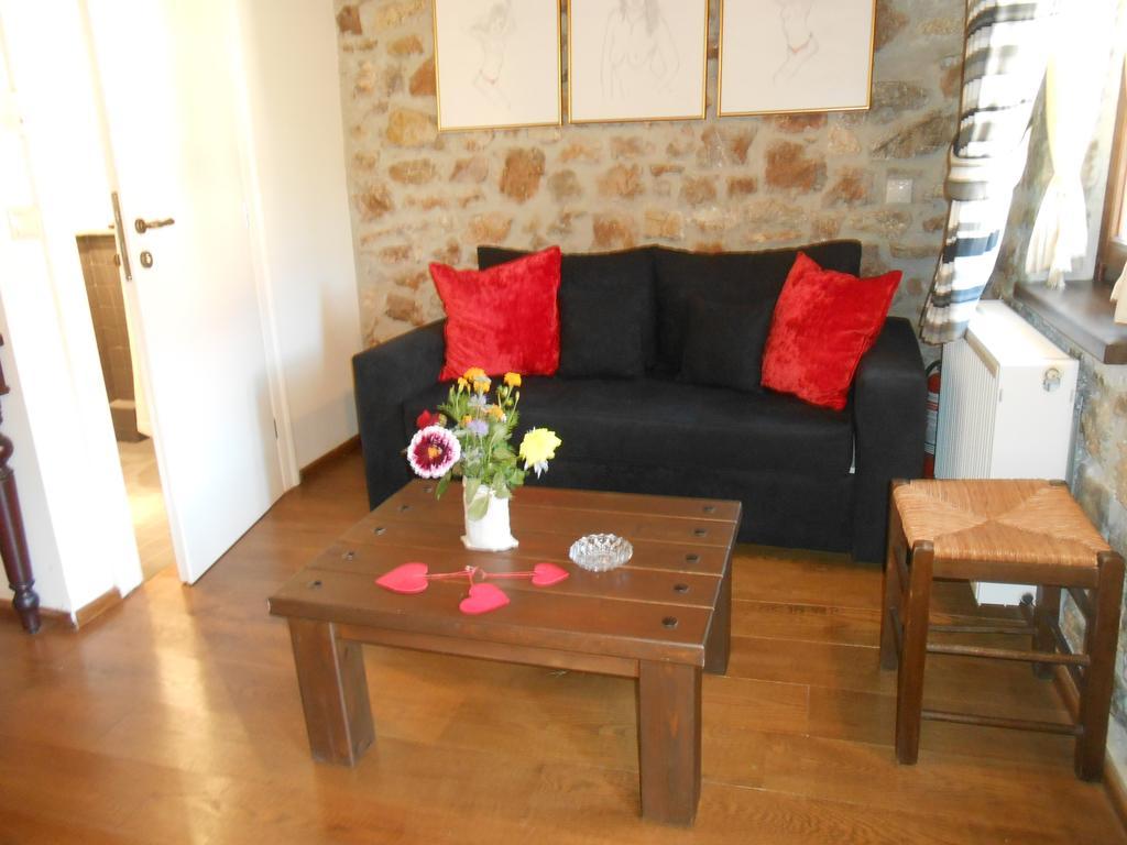 Oihalia Guesthouse Fidhákia 외부 사진