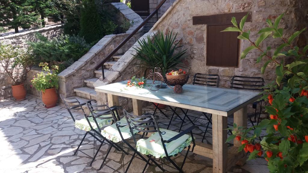 Oihalia Guesthouse Fidhákia 외부 사진